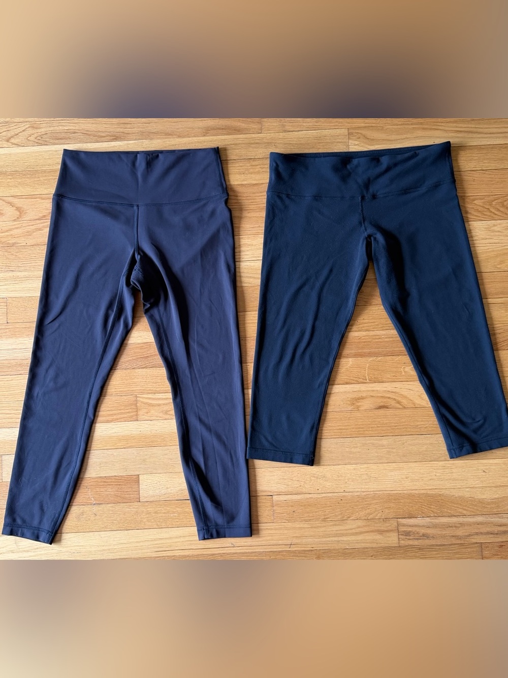 Lulumelons woman’s Active Leggings two leggings lot 2